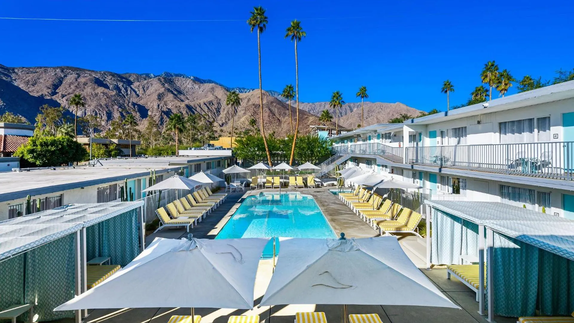 The Skylark, A Palm Springs Hotel location