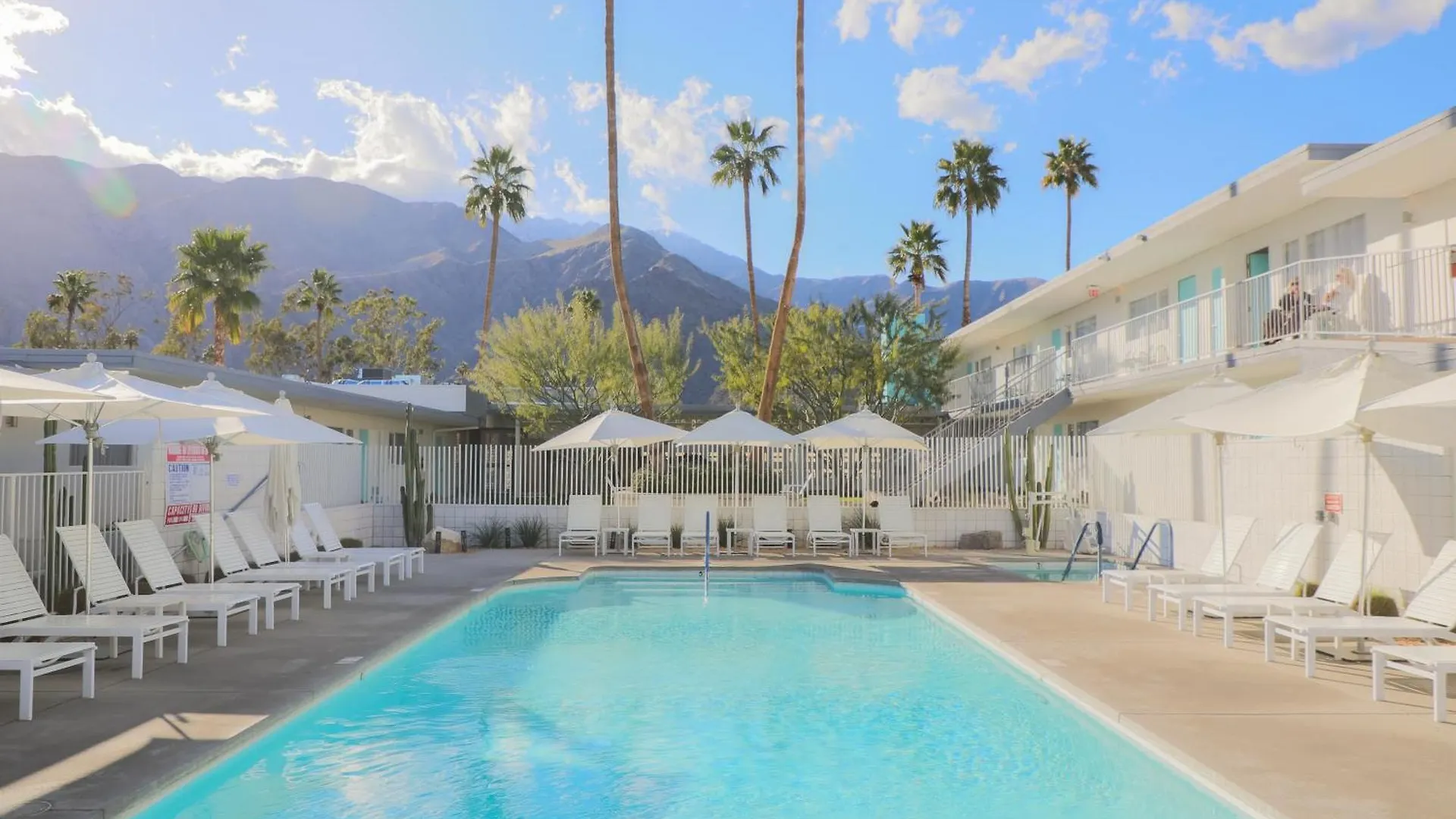 The Skylark, A Palm Springs Hotel
