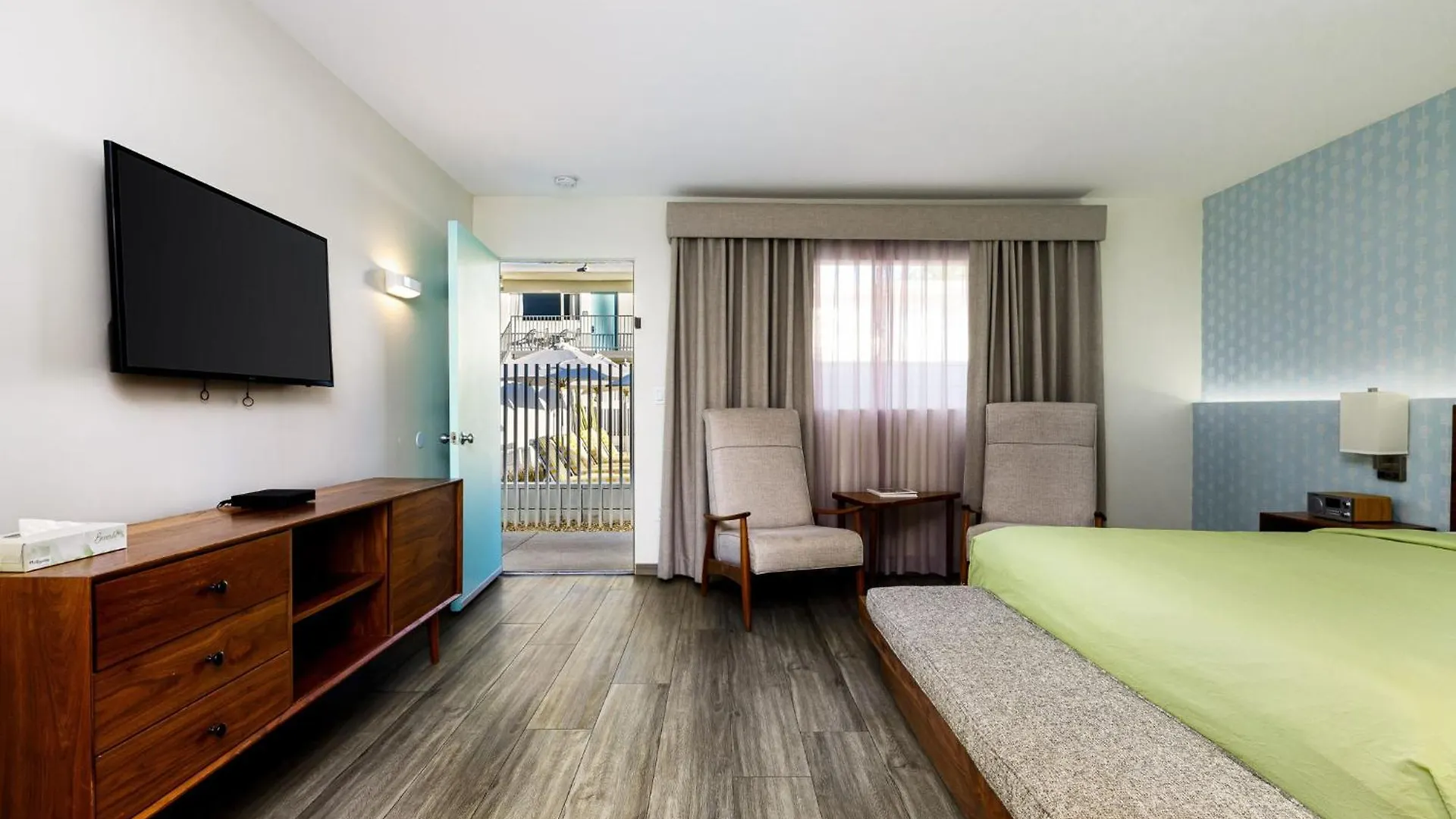 The Skylark, A Palm Springs Hotel 3*,