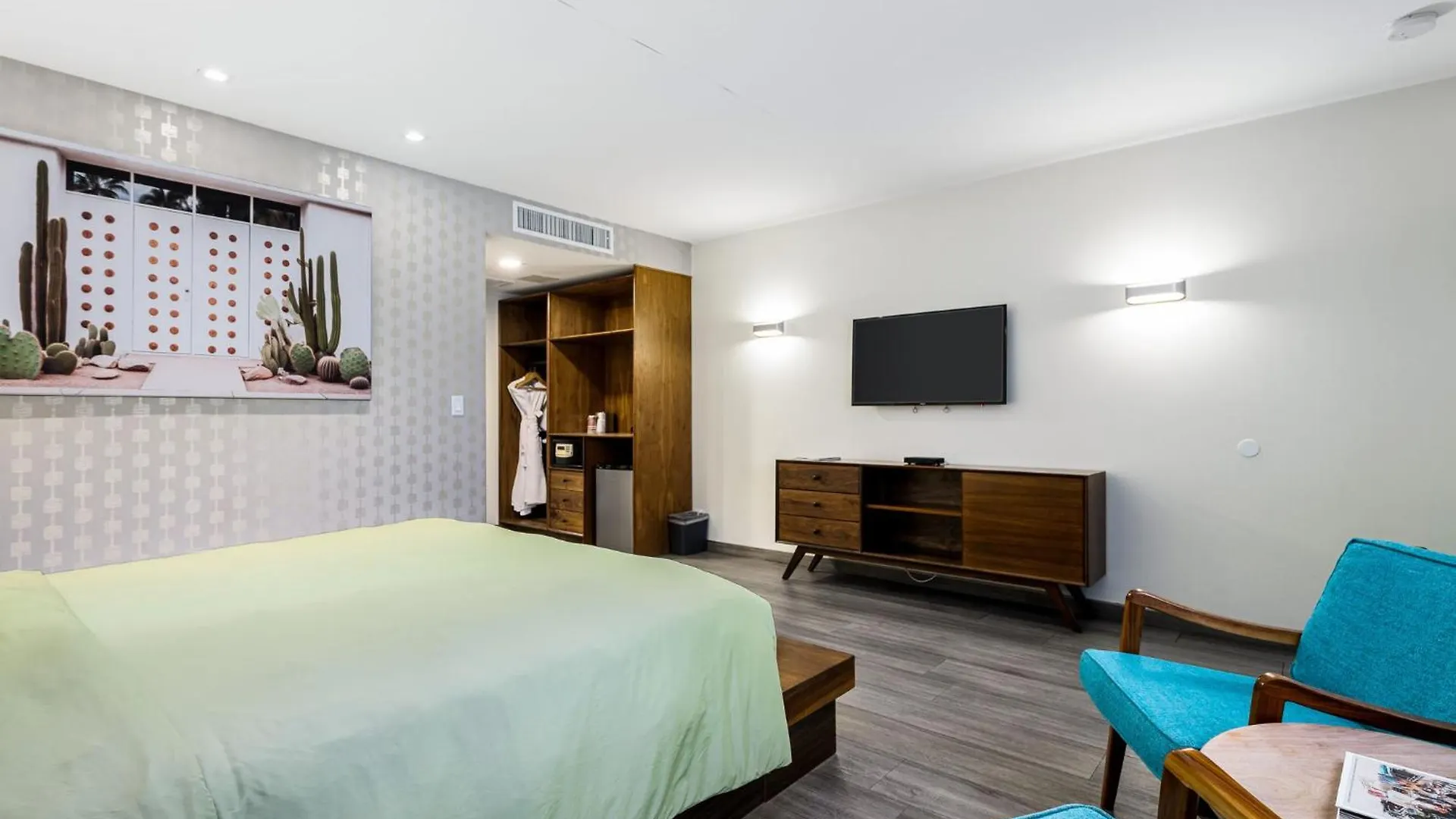 The Skylark, A Palm Springs Hotel