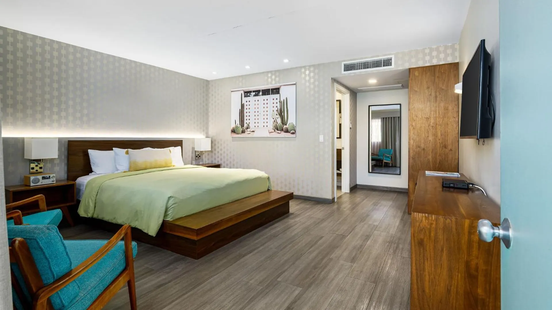 The Skylark, A Palm Springs Hotel