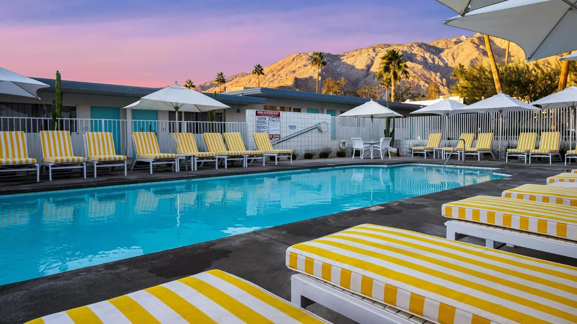 The Skylark, A Palm Springs Hotel